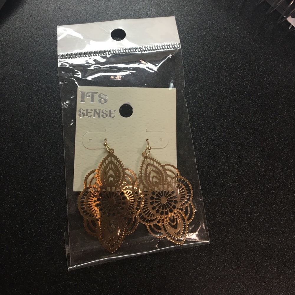 Gold never worn earrings