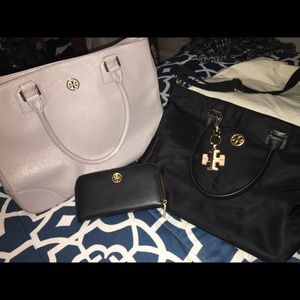 Tory Burch tote..messenger...wallet & keychain