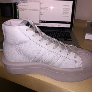 Rick Owens x Adidas Pro Model Mastodon