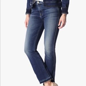 7 FOR ALL MANKIND•Like New•Crop Flare