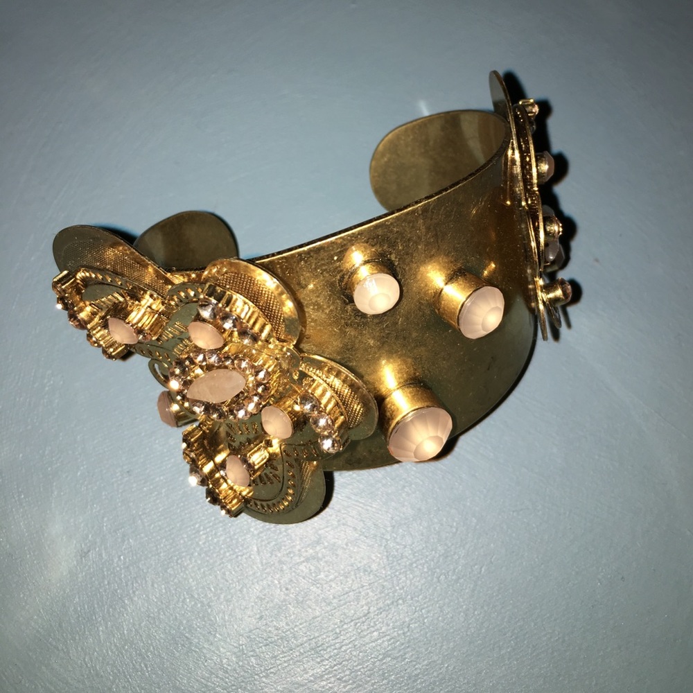 Jessica Simpson Butterfly bracelet