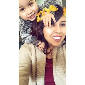 Meet your Posher, Anayeli