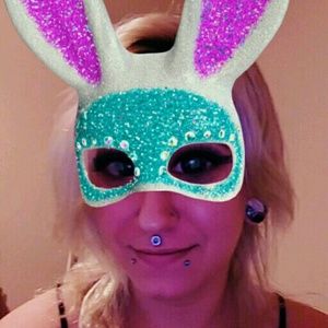 Meet your Posher, Whitney