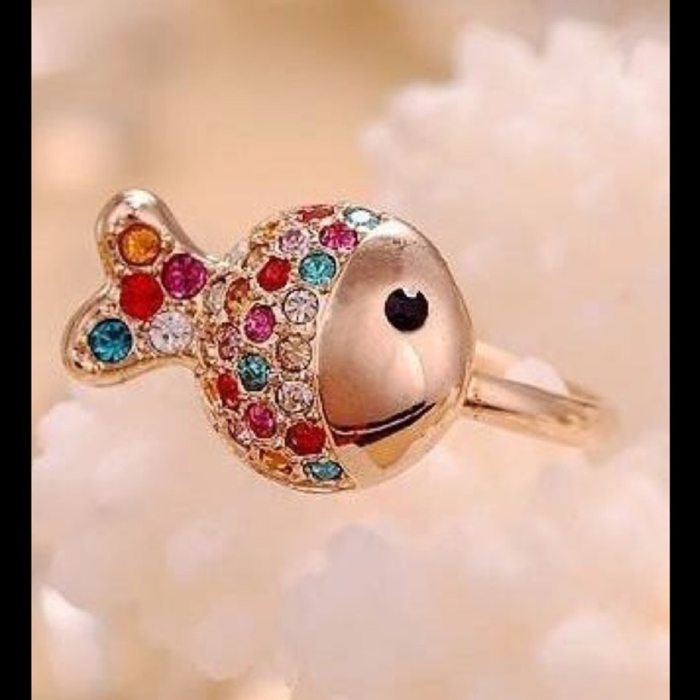 Brand New Fashionable Fish Ring!