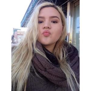 Meet your Posher, Alana