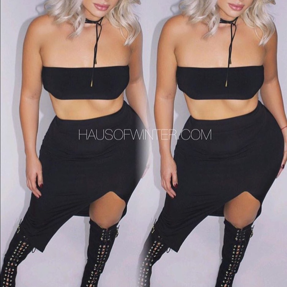 Bandeau top with the noir midi high slit skirt.