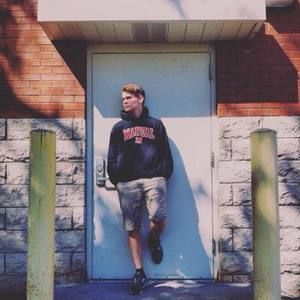 Meet your Posher, Leo