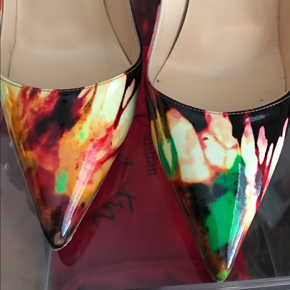 ❌SOLD❌ Louboutin So Kate Multi Color Stiletto - Picture 3 of 5