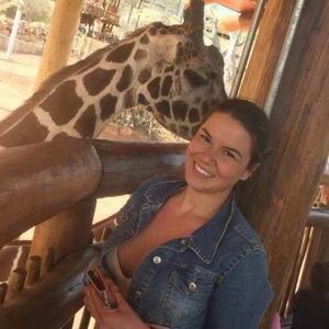 Meet your Posher, Brianna