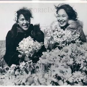 Meet your Posher, Cassandra