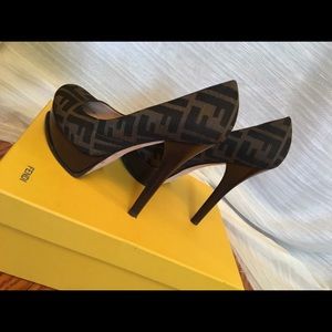 Size 6 Fendi shoes with front platform.