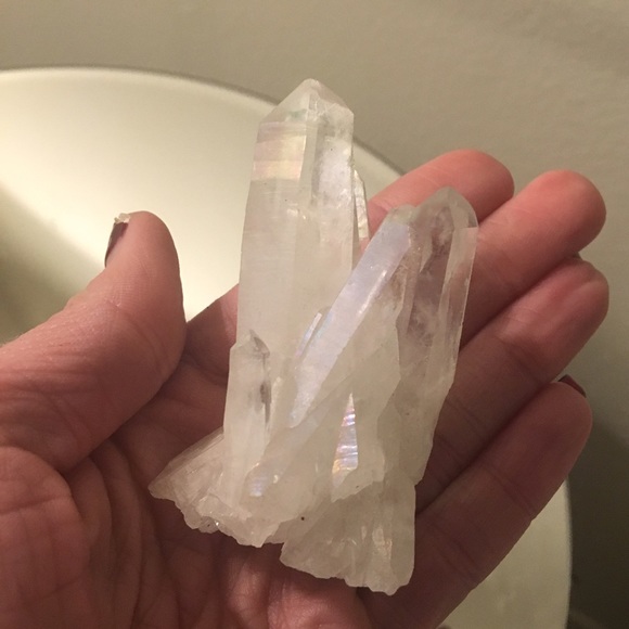 Opal Aura Quartz - Picture 2 of 4