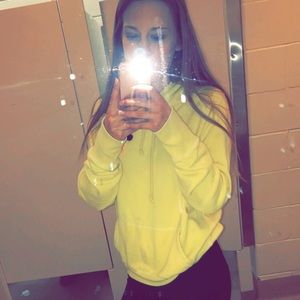 Meet your Posher, Briana