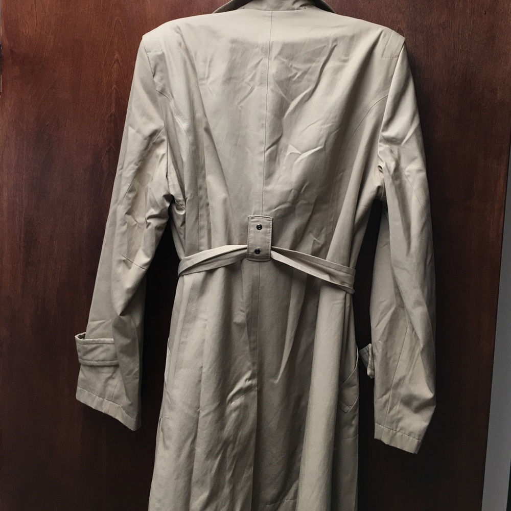 Jacket - Picture 2 of 3