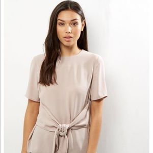 NWT New Look shell pink tie top. Blouse.