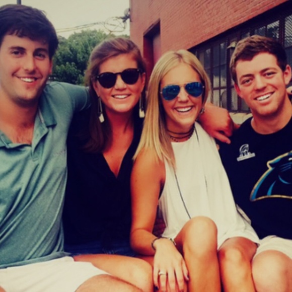 Meet your Posher, Devin - Picture 1 of 1