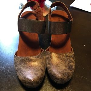 Brown Metallic Wedges