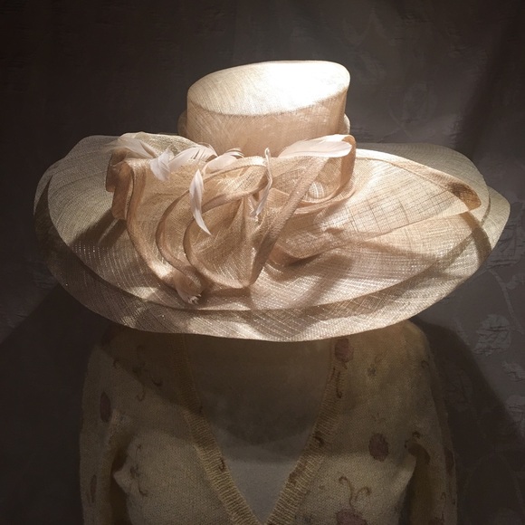 Derby tan with silver hints sun hat in sinamay main image 9