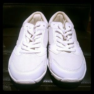 NWOT - Competition Cheer Shoes V-RO