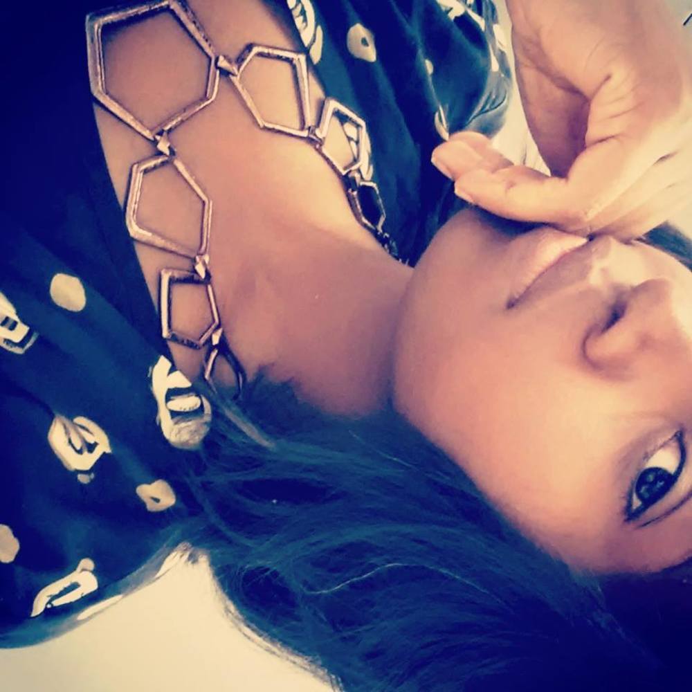 Meet your Posher, Iiesha
