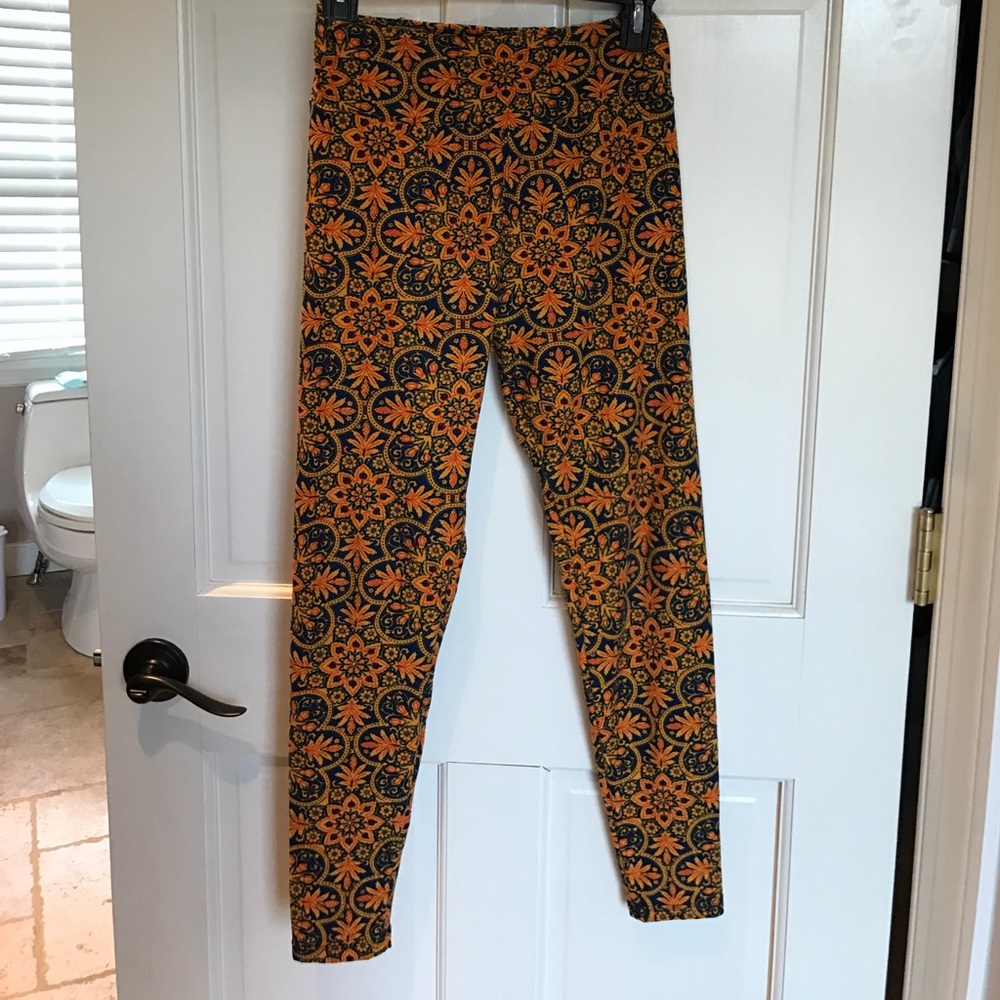 OS Lularoe leggings