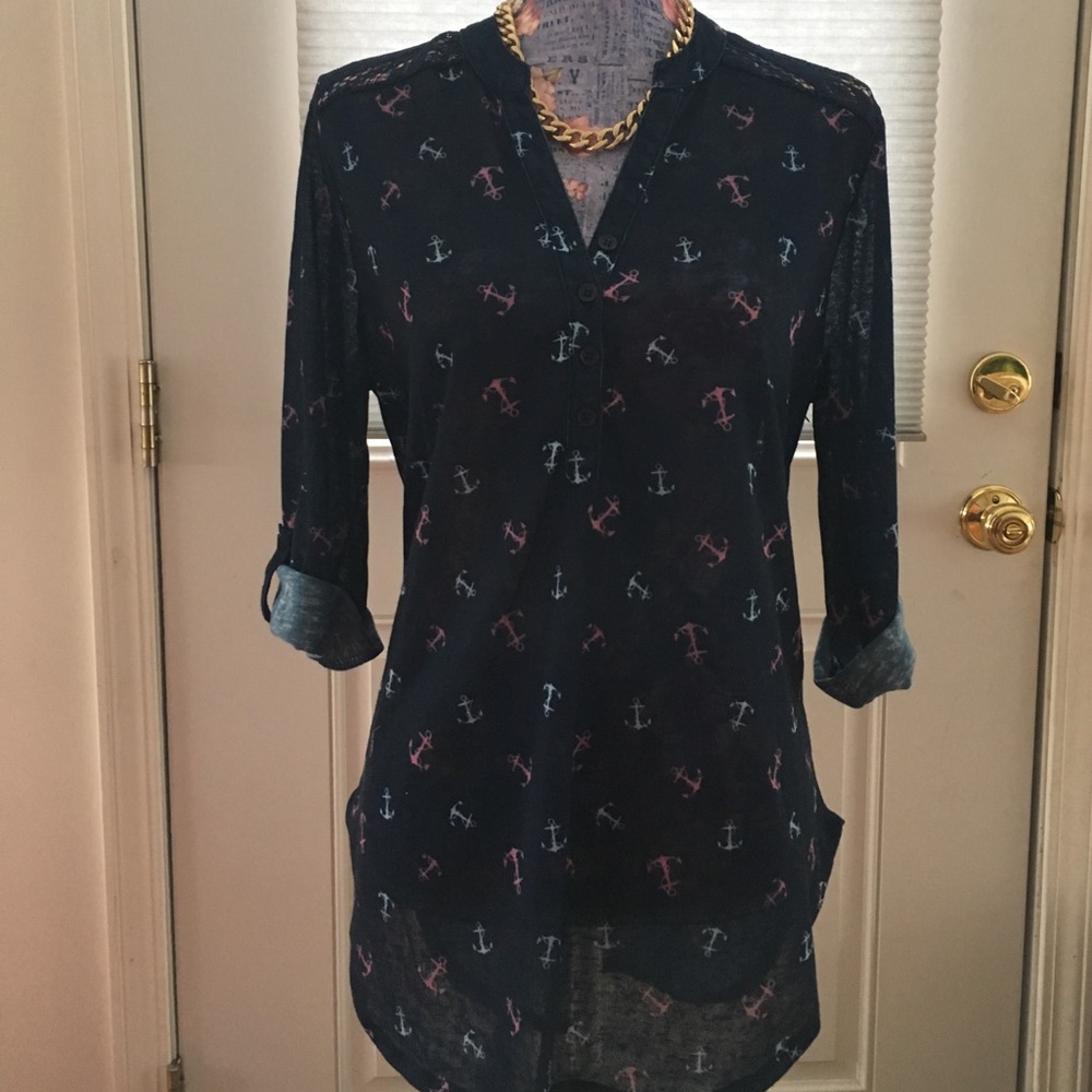 ⚓️XL Super Cute High/Low Anchor Print Top⚓️