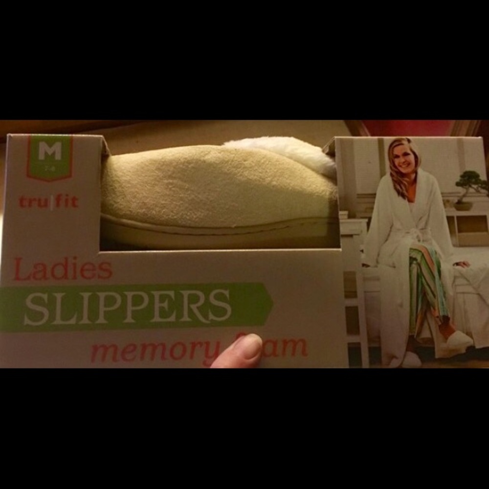 Memory foam slippers