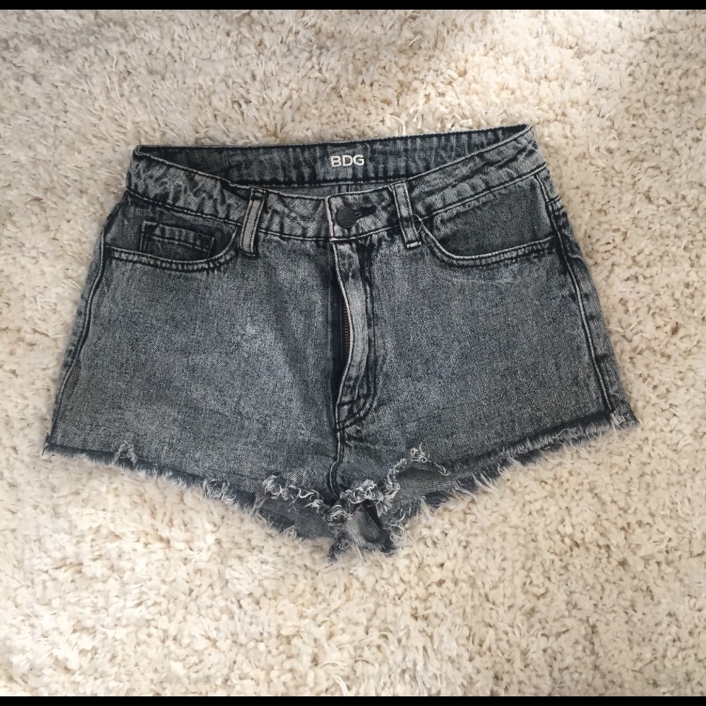 BDG highwaisted shorts