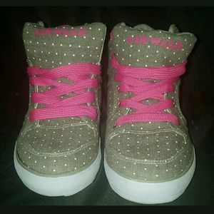 Girls Airwalk Shoes Size 2.5
