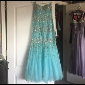Prom dress