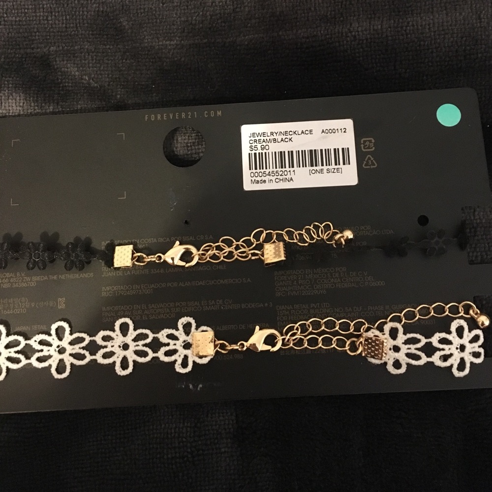 Two chokers - Picture 2 of 3