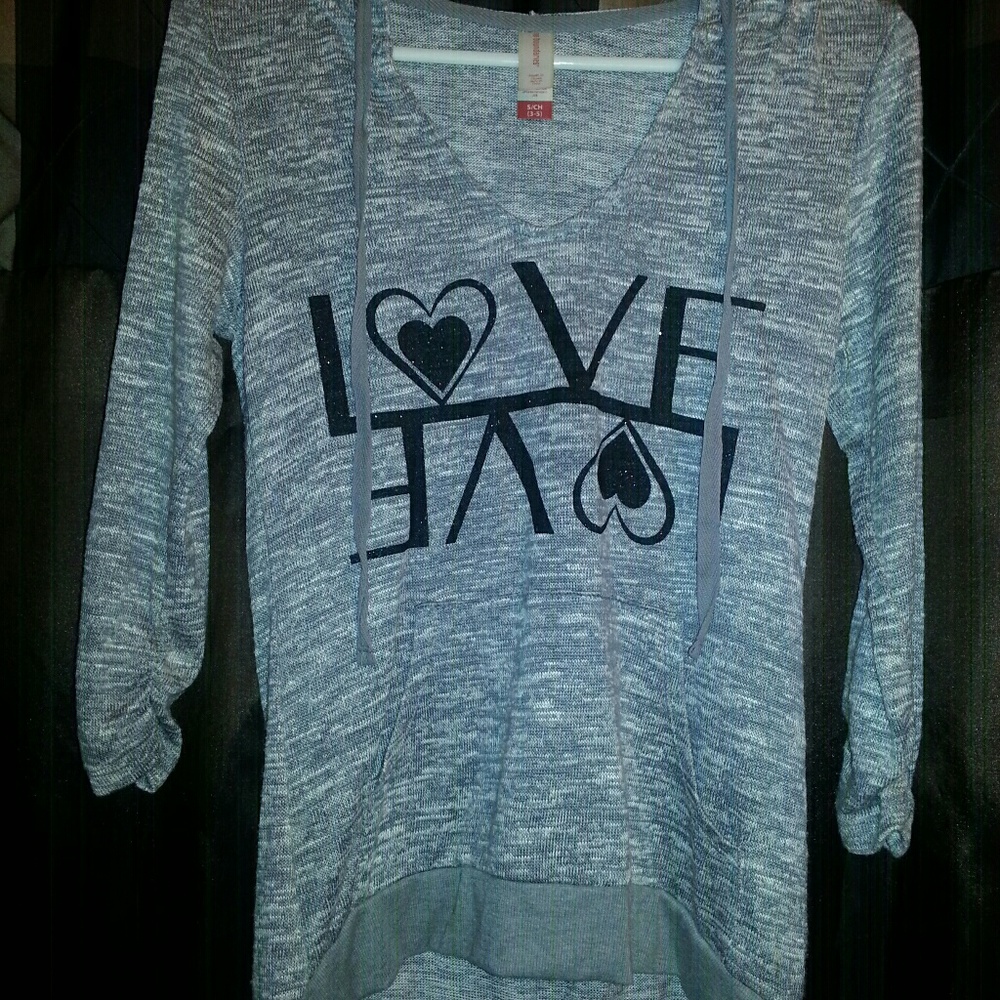 ❌SOLD❌Pullover Light Sweatshirt