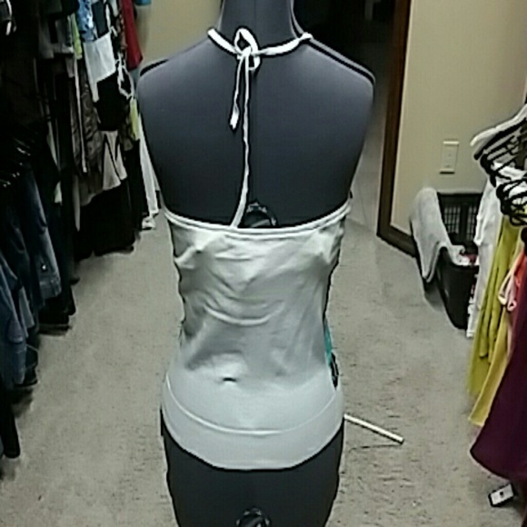 Top - Picture 3 of 4