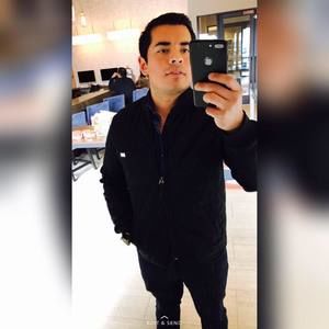 Meet your Posher, Ramiro