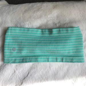NWOT lululemon headband