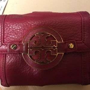 Tory Burch wallet