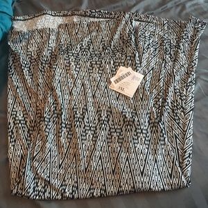 Lularoe Mack skirt