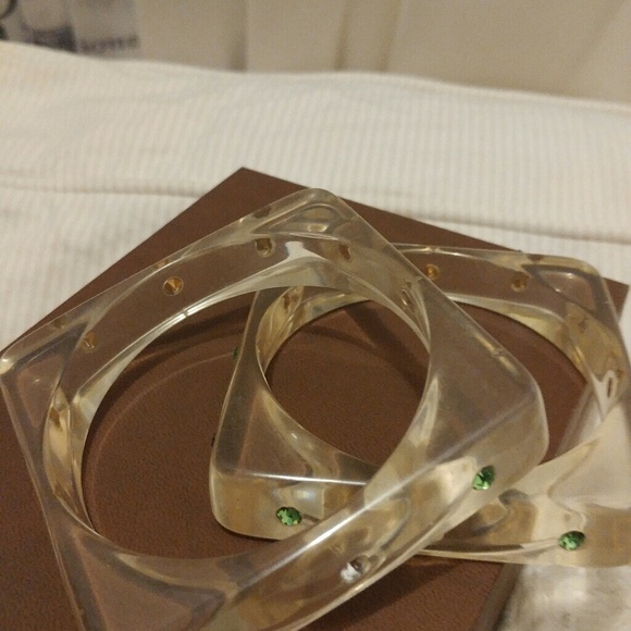 Jewelry - Picture 2 of 2