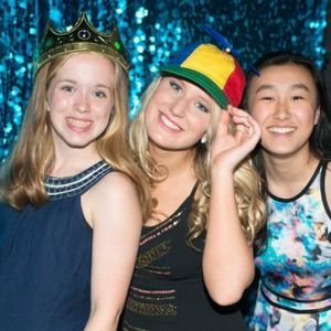 Meet your Posher, Elise