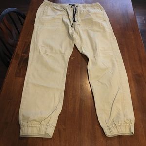 American Eagle Joggers