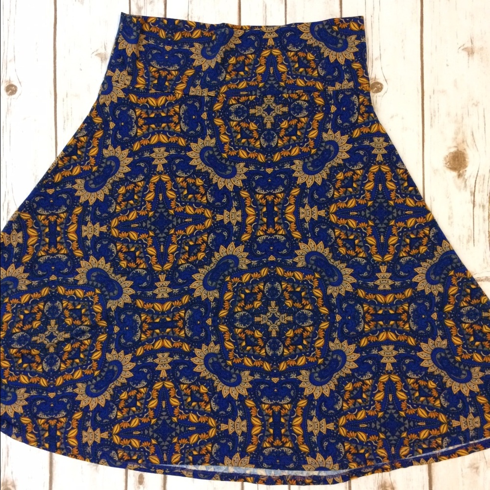 EUC LULAROE AZURE