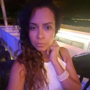 Meet your Posher, Evelyn