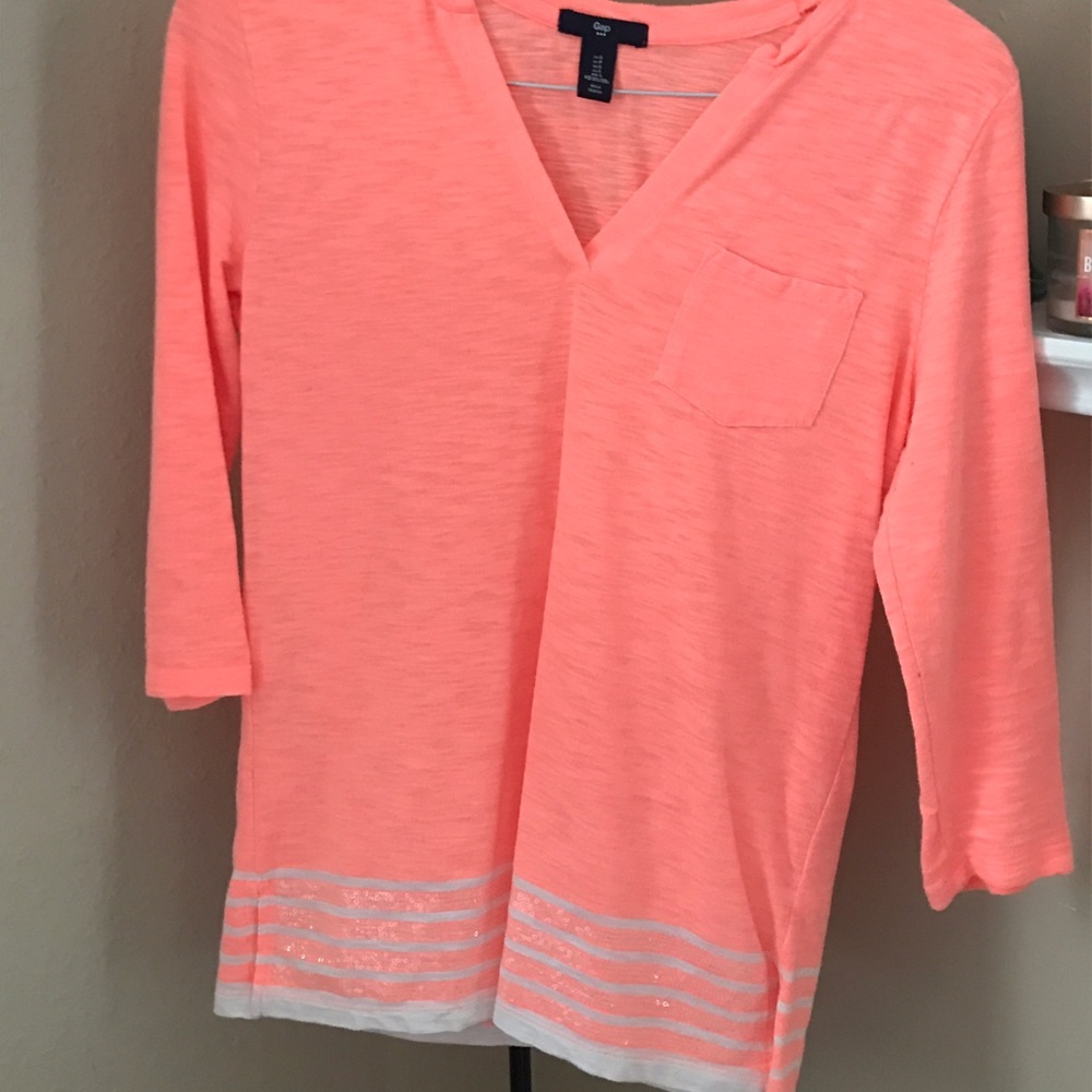 Gently worn Gap Top. Perfect condition!