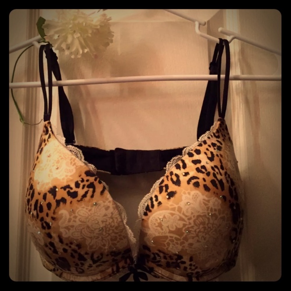Victoria Secret Very Sexy PushUp Bra 34DD double D