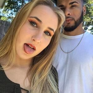 Meet your Posher, Carlos