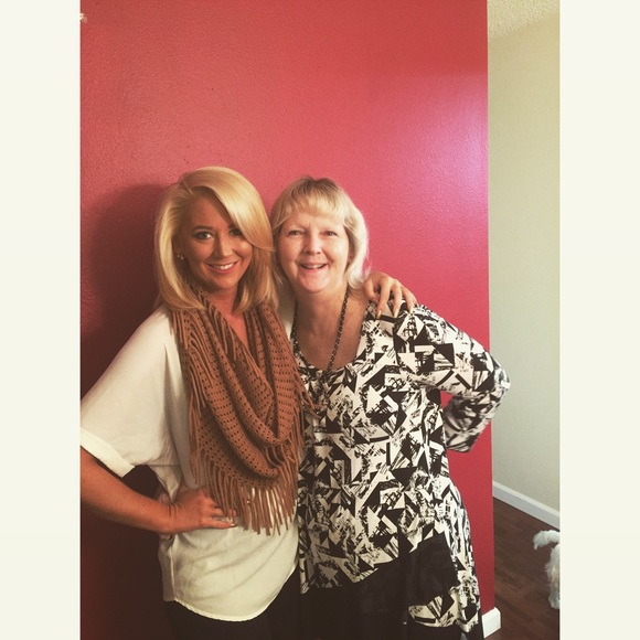 Meet your Posher, Kelsea💋 - Picture 3 of 5