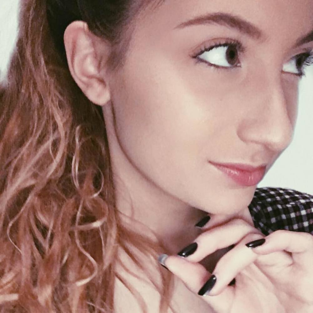 Meet your Posher, Faith