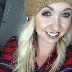 Meet your Posher, Rachel