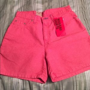 Levi shorts