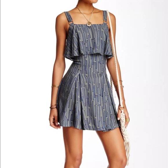 Free People Dresses & Skirts - Free People Paper Flowers Printed Dress